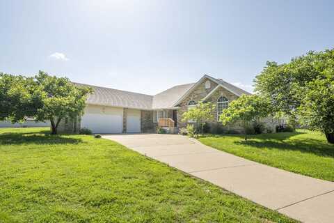 784 S 17th Street, Ozark, MO 65721
