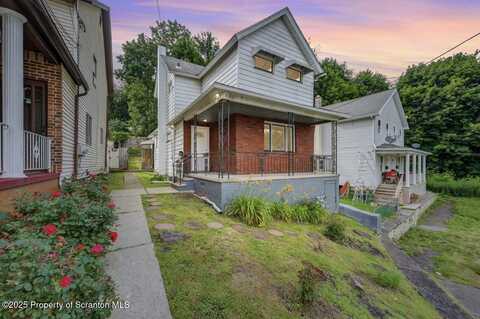 446 10th Avenue, Scranton, PA 18504