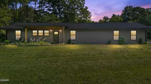 4015 Hitching Post Road, Pigeon Forge, TN 37863