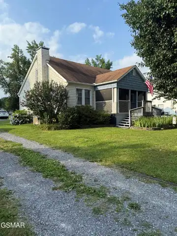 211 Valley Drive, Pigeon Forge, TN 37863