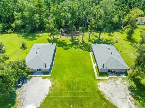 1261 Woodland Trails, Moss Bluff, LA 70611