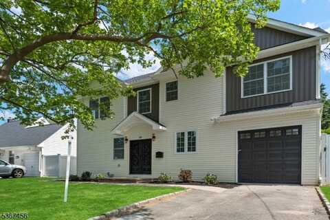 331 West Ln, Clark, NJ 07066