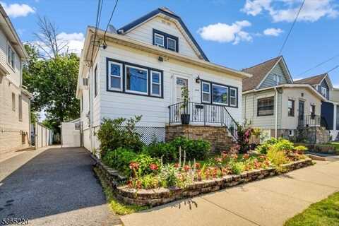 30 Zeliff Ave, Little Falls, NJ 07424