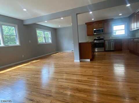 2089 Galloping Hill Rd, Union, NJ 07083