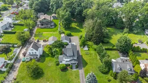 178 Grove, Verona, NJ 07044
