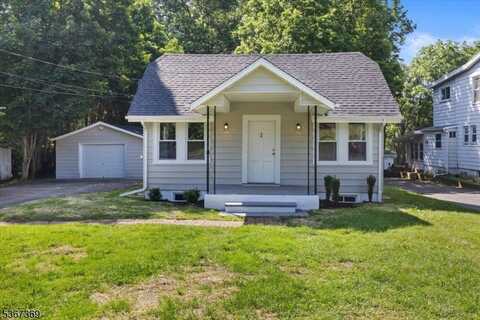 29 S Hillside Ave, Roxbury Township, NJ 07876