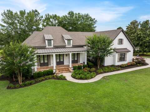 23 Bridgewater Dr., Hattiesburg, MS 39402