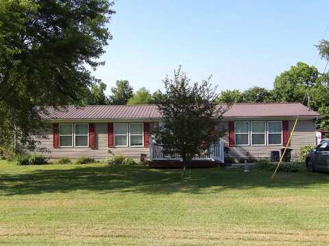 10 Northslope Drive, Milton, WV 25541