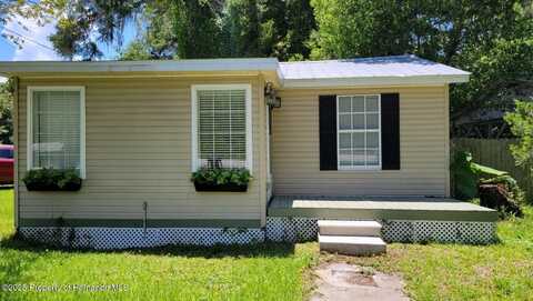 18499 Shady Side Drive, Brooksville, FL 34601