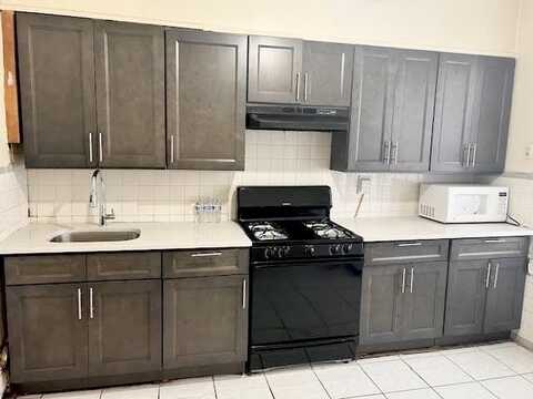 227 BEACON AVE, JC, Heights, NJ 07306