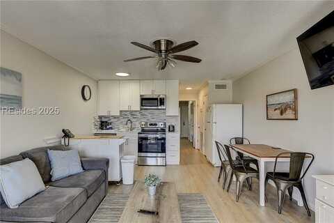 40 Folly Field Road, Hilton Head Island, SC 29928