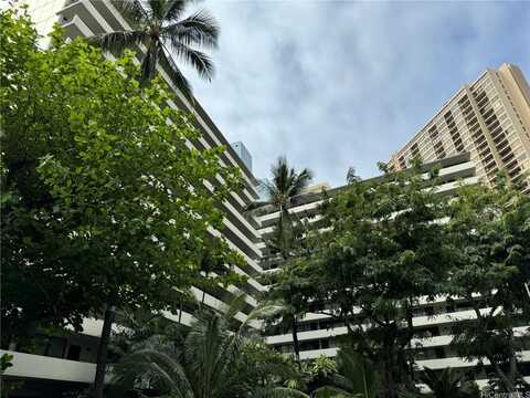 425 Ena Road, Honolulu, HI 96815