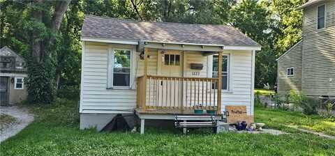 1223 S Delaware Avenue, Independence, MO 64055