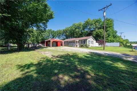1005 N Main Street, Caney, KS 67333