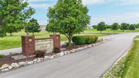 17 Wheatland Drive, Ottawa, KS 66067