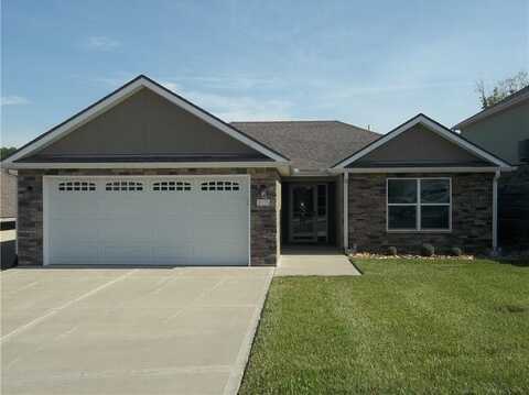 905 Ingleside Drive, Pleasant Hill, MO 64080