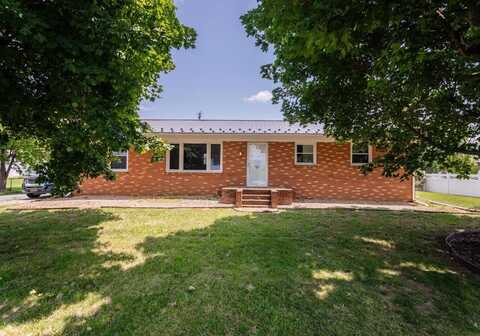 508 N STUART AVE, ELKTON, VA 22827