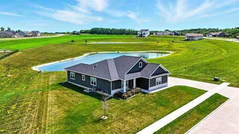 200 Westwood Circle, Kalona, IA 52247