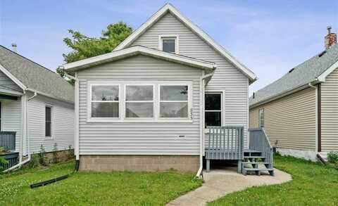 835 10th St SW, CedarRapids, IA 52404