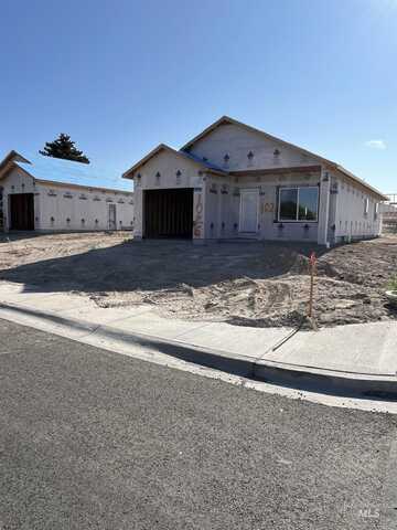 1026 S Eisenhower, Jerome, ID 83338