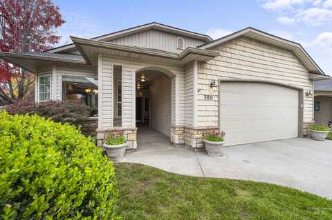 380 S Golden Eagle Lane, Eagle, ID 83616