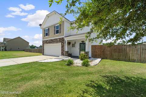 106 Moss Creek Drive, Jacksonville, NC 28540