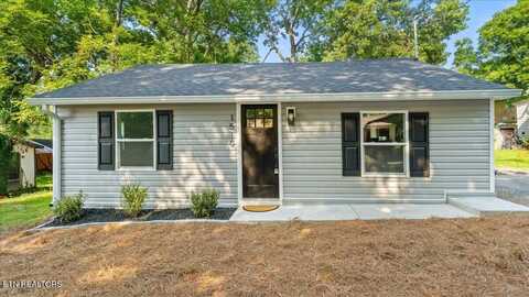 1510 Adams St, Athens, TN 37303