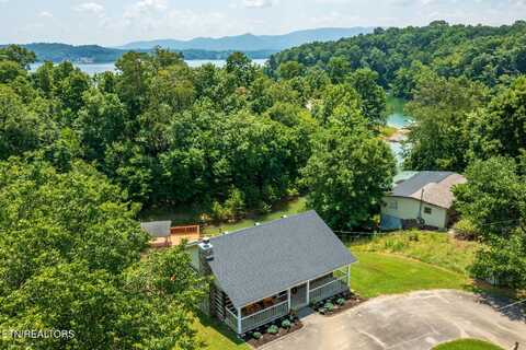 922 Campfire Point, Dandridge, TN 37725