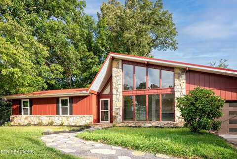 1126 Smokyview Drive, Sevierville, TN 37862