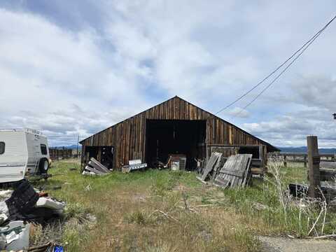 Roberta Road, Lakeview, OR 97630