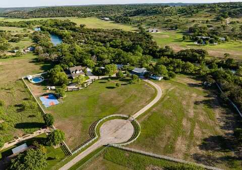 150 Dickey Rd, Ingram, TX 78024