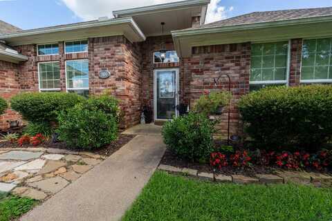 3804 Fern Ridge Dr, Longview, TX 75605