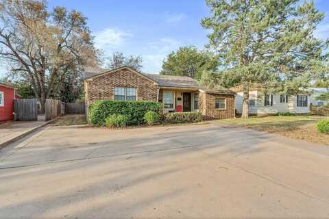 2821 32nd Street, Lubbock, TX 79410
