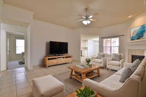 1101 Oshkosh Avenue, Lubbock, TX 79416