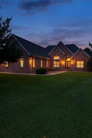 168 Master Court, Hustonville, KY 40437