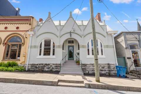 110 West Poplar Street, Harrodsburg, KY 40330