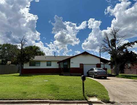 1510 NW 43rd St, Lawton, OK 73505