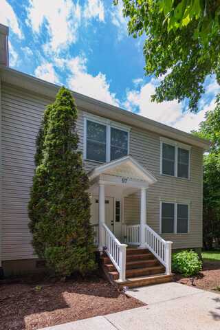 97 Trimmer Trl, Lexington, VA 24450