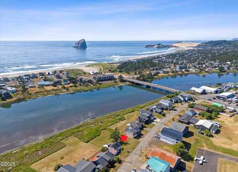 35200 Rueppell Avenue, Pacific City, OR 97135