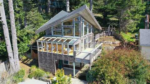 455 King Street, Yachats, OR 97498
