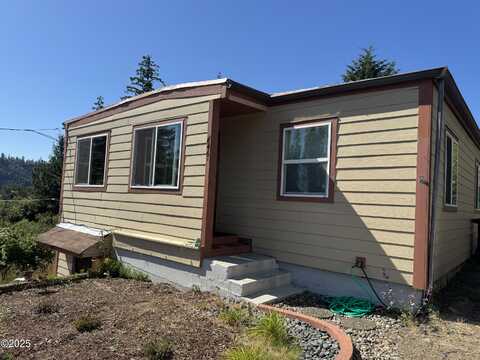 646 SE 8TH Street, Toledo, OR 97391