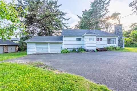 1756 NW 35th Place, Lincoln City, OR 97367