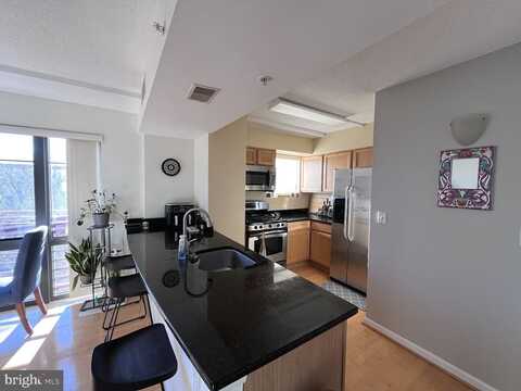 7923 EASTERN AVE #402, SILVER SPRING, MD 20910