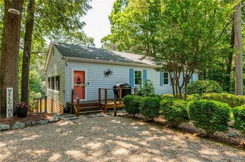 23 Windward Ln, Lancaster, VA 22503