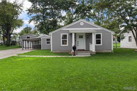 707 1st Street, Warrenton, MO 63383