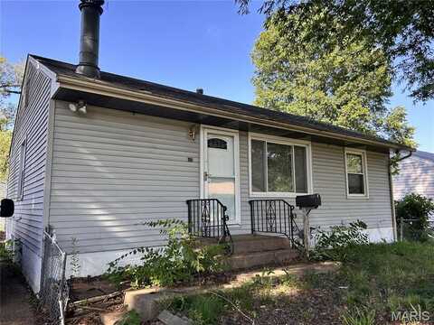 215 Midlothian Road, Saint Louis, MO 63137