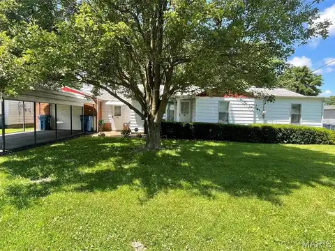 144 S Kingdom Street, Bethalto, IL 62010