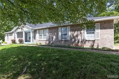 3737 Highland Trace Court, Byrnes Mill, MO 63051