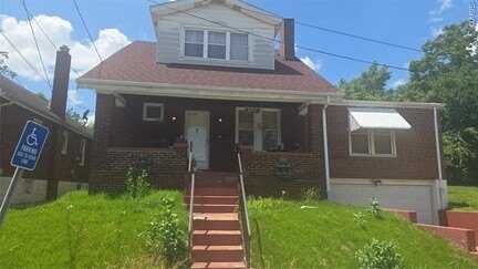 3711 Lawler Drive, Saint Louis, MO 63121