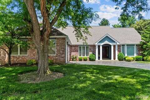 730 Cedar Field Court, Town and Country, MO 63017